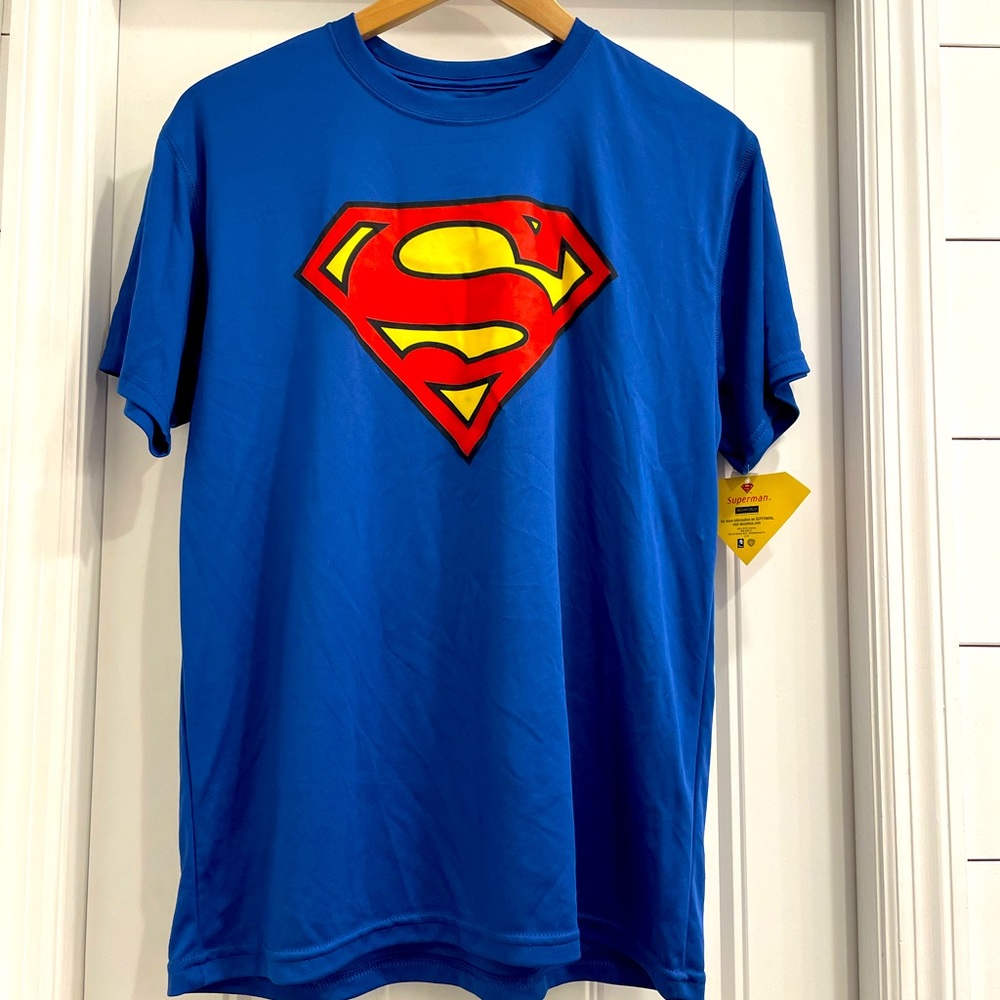 Men’s Superman shirt